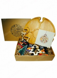 Набор винный столик с открыткой 2